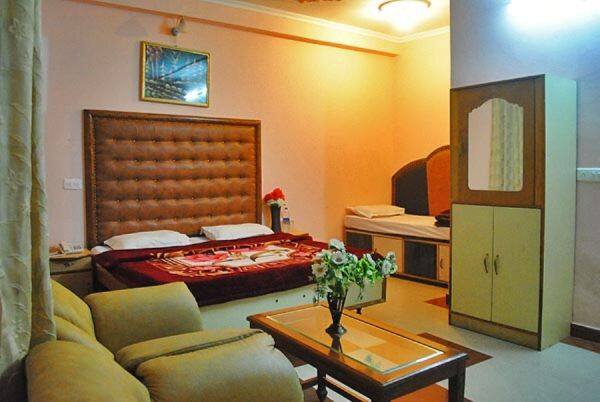 Laxmi Holidays inn, Mcleodganj 5
